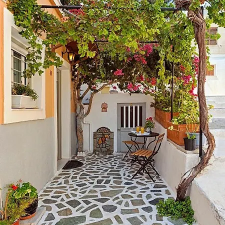 Aeolia Apartments Ermoupoli Exterior photo